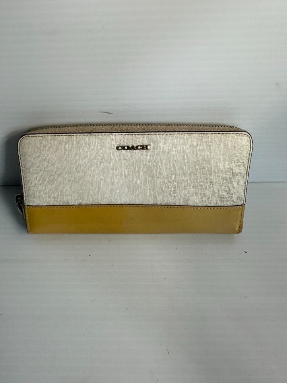 Coach Colour Block wallet